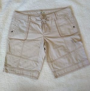 Lei Corduroy Shorts Junior 17